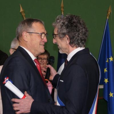 Mr Lagrée Maire.